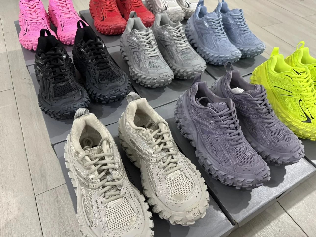 Balenciaga Defender Low Top Tire Sneakers