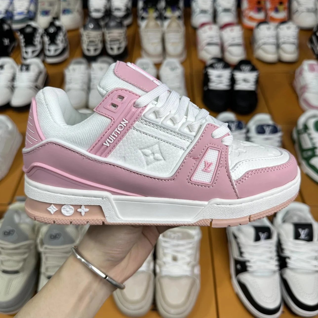 Louis Vuitton Pink White 2025 Sneakers Full Set