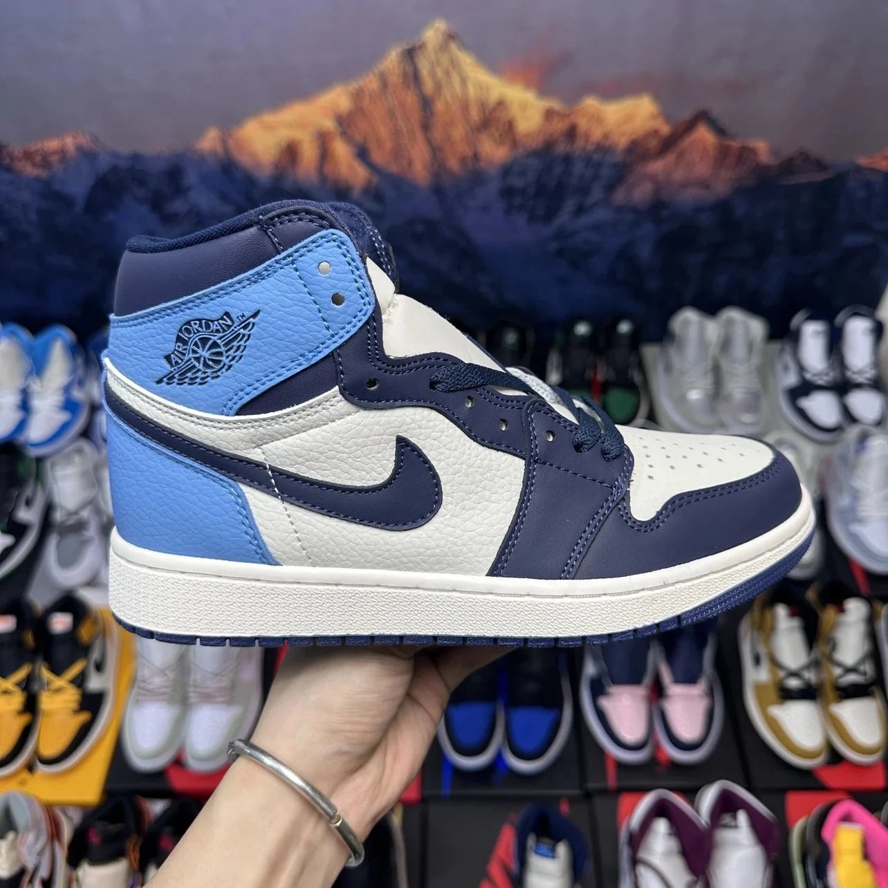 Nike Air Jordan 1 High Obsidian Sneakers