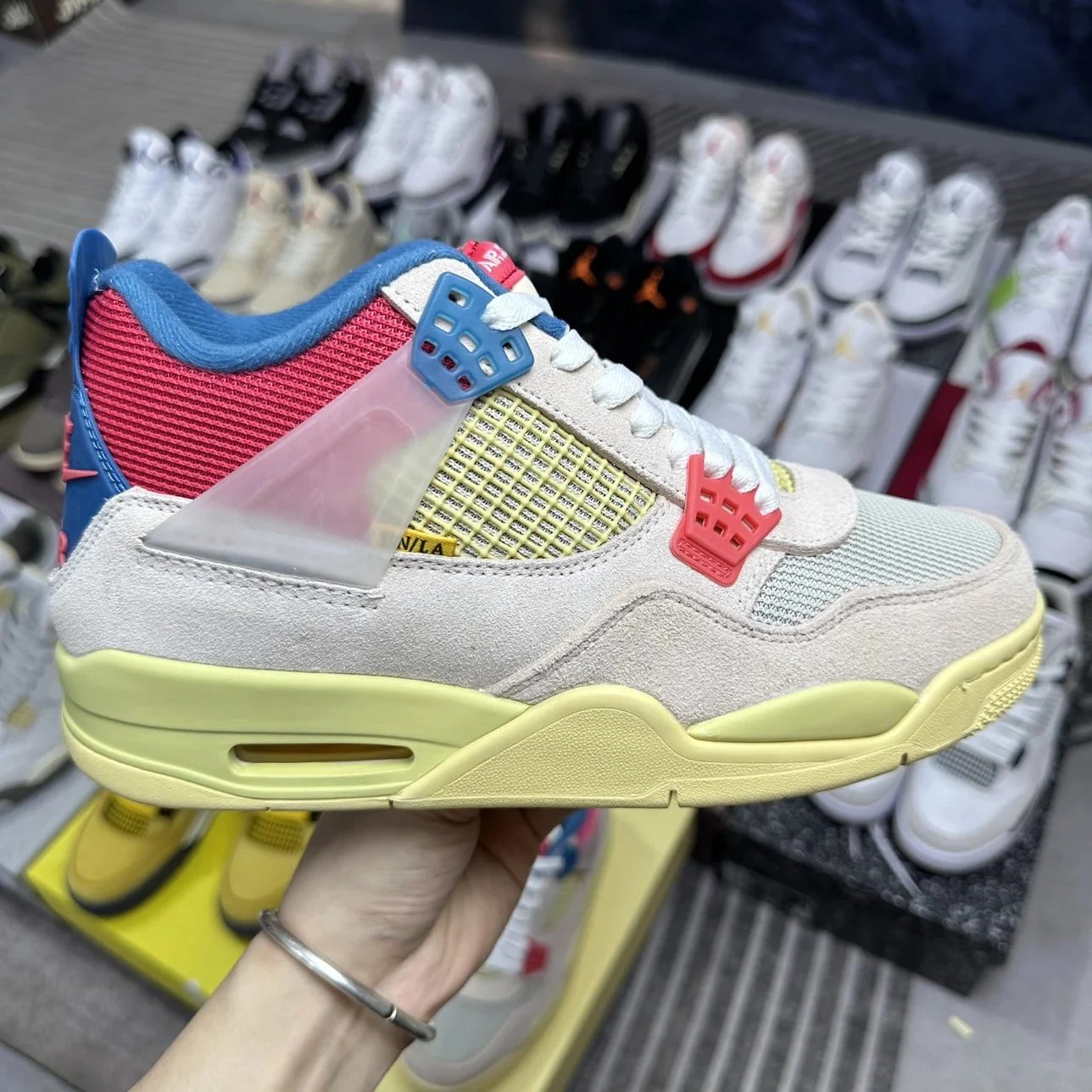 Air Jordan 4 Union Sneakers