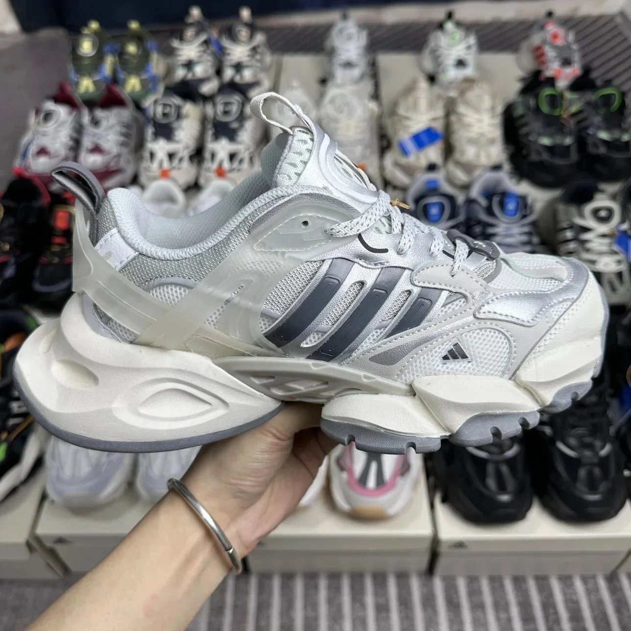 Adidas A/D XLG RUNNER DELUXE Cyber Mecha Running Shoes