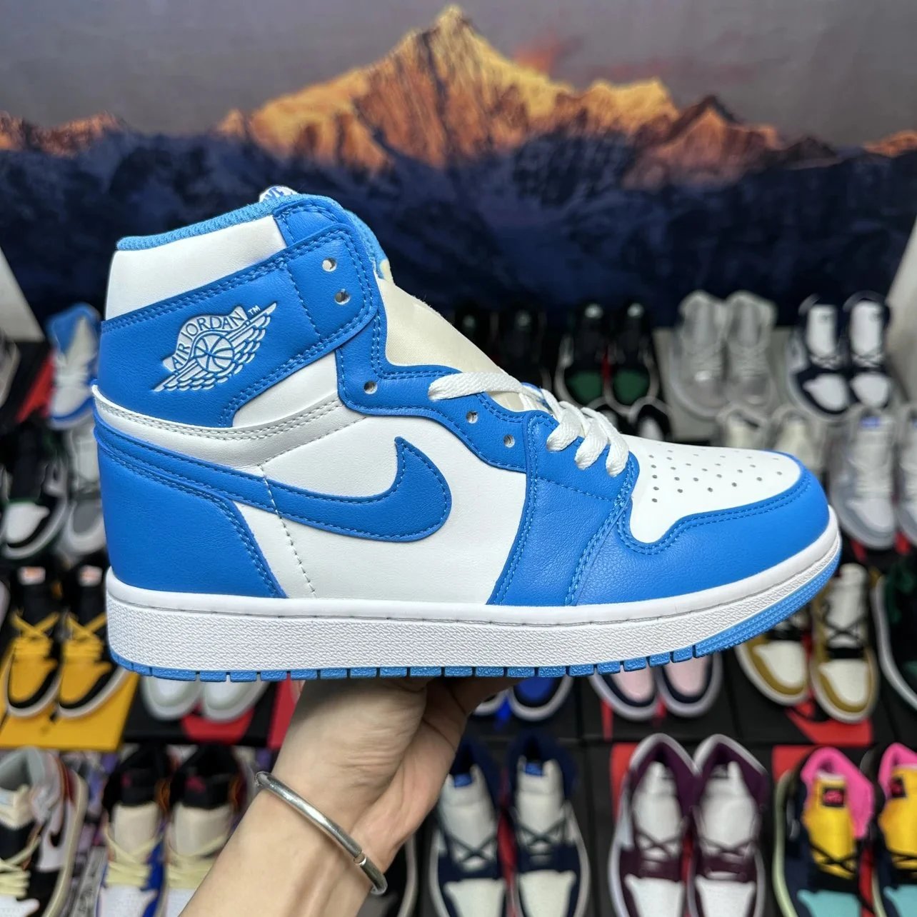 Nike Air Jordan 1 High Top Sneakers UNC Blue White