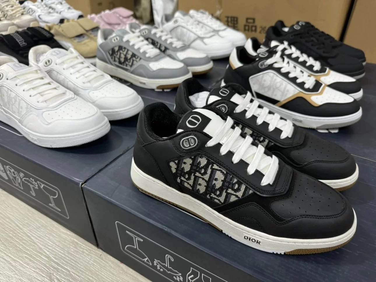 Dior B27 Low Oblique Galaxy Sneakers