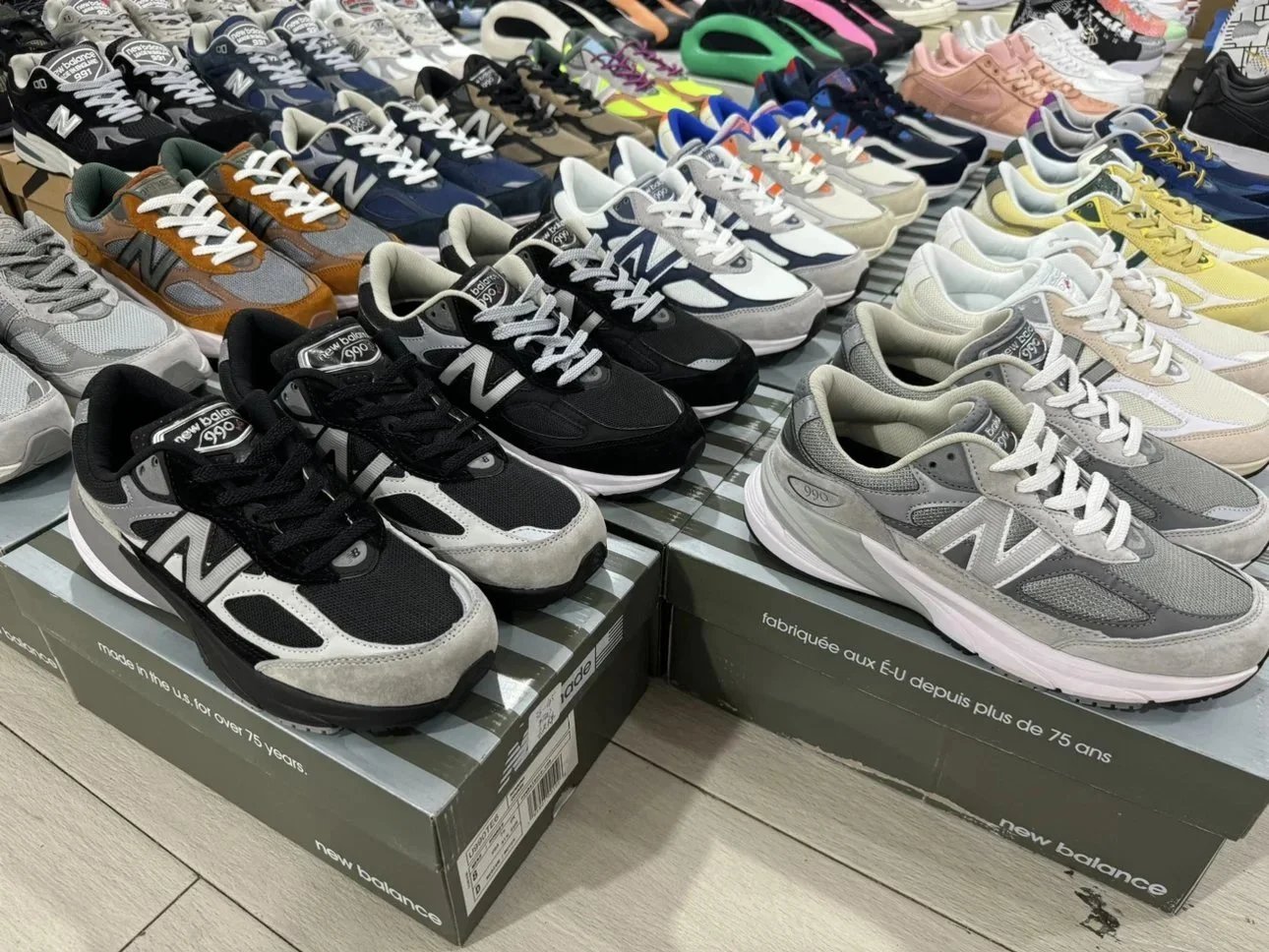 New Balance 990V6 Retro Running Shoes
