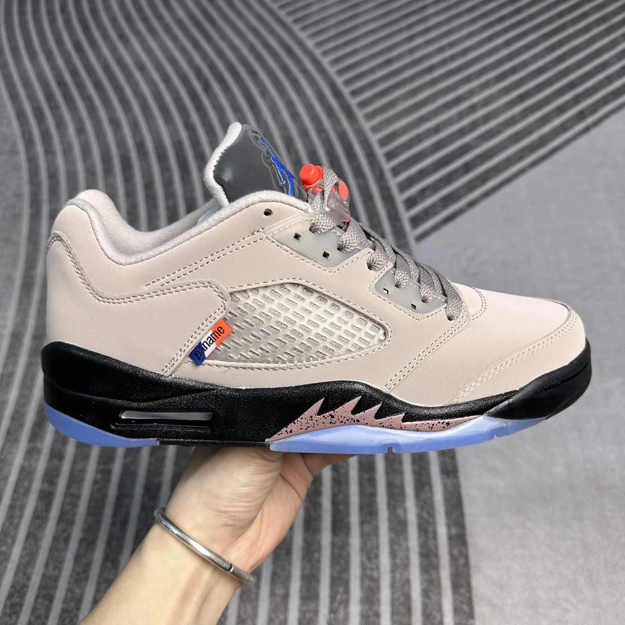 Air Jordan 5 Low Top Brown Gray Sneakers