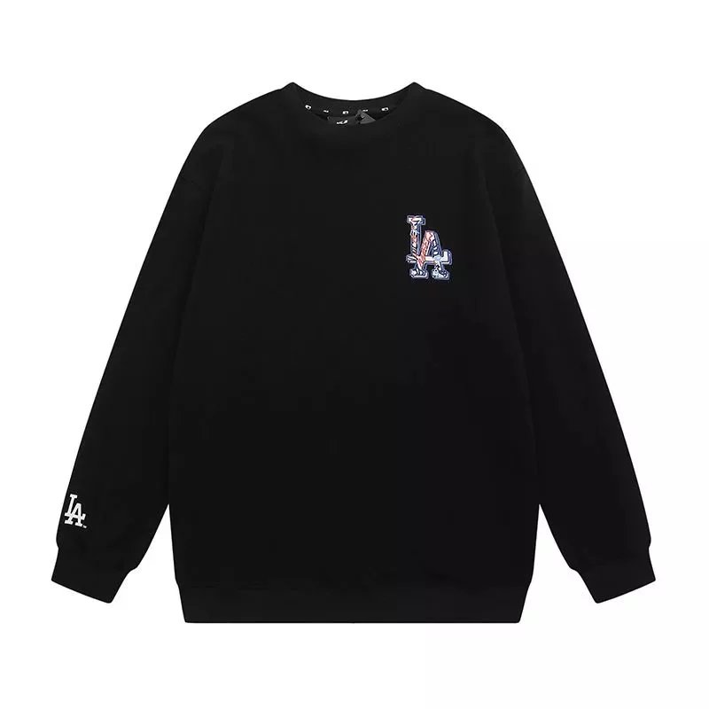 MLB Hoodies & Sweatshirts New York Yankees Graffiti Logo Crewneck Sweatshirt image 4