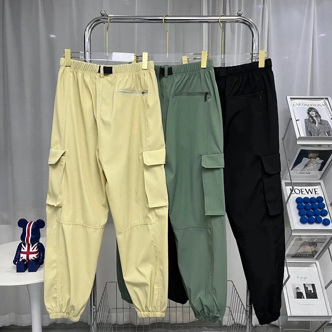 The North Face Trousers Cargo jogger with elasticated cuffs and web belt image 5