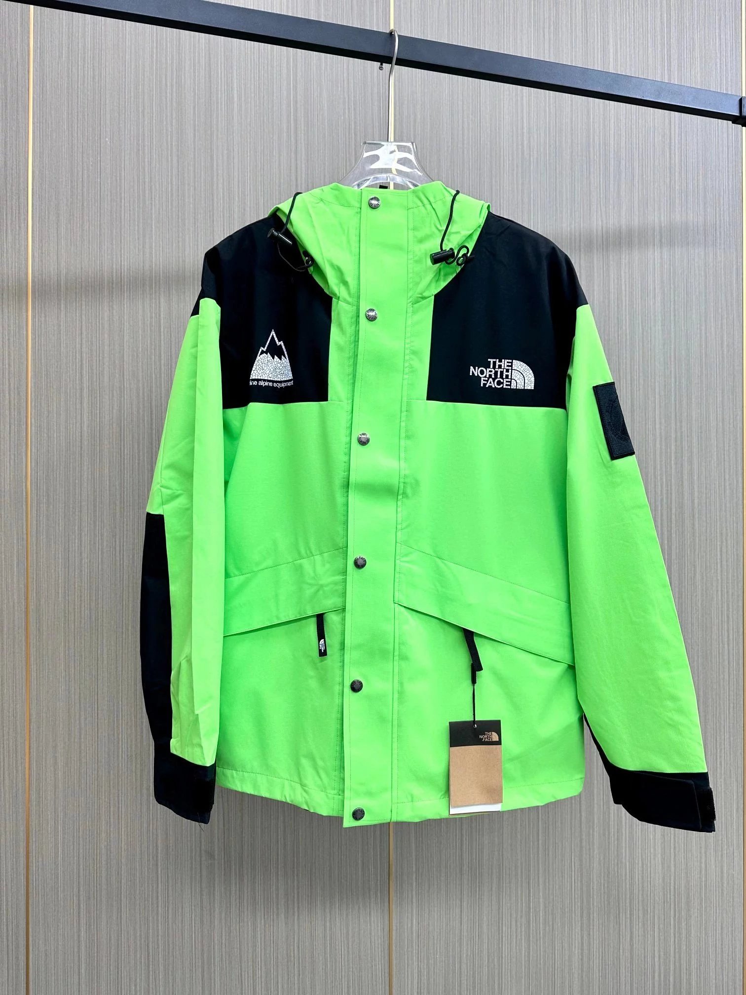 The North Face Jackets 1986 Mountain Jacket image 2