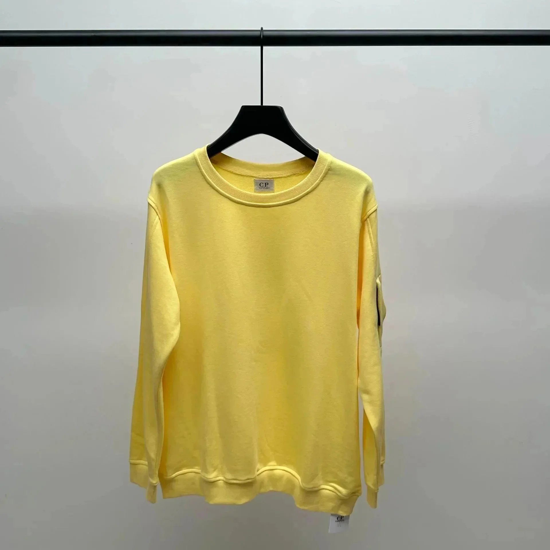 9910 Lemon Yellow