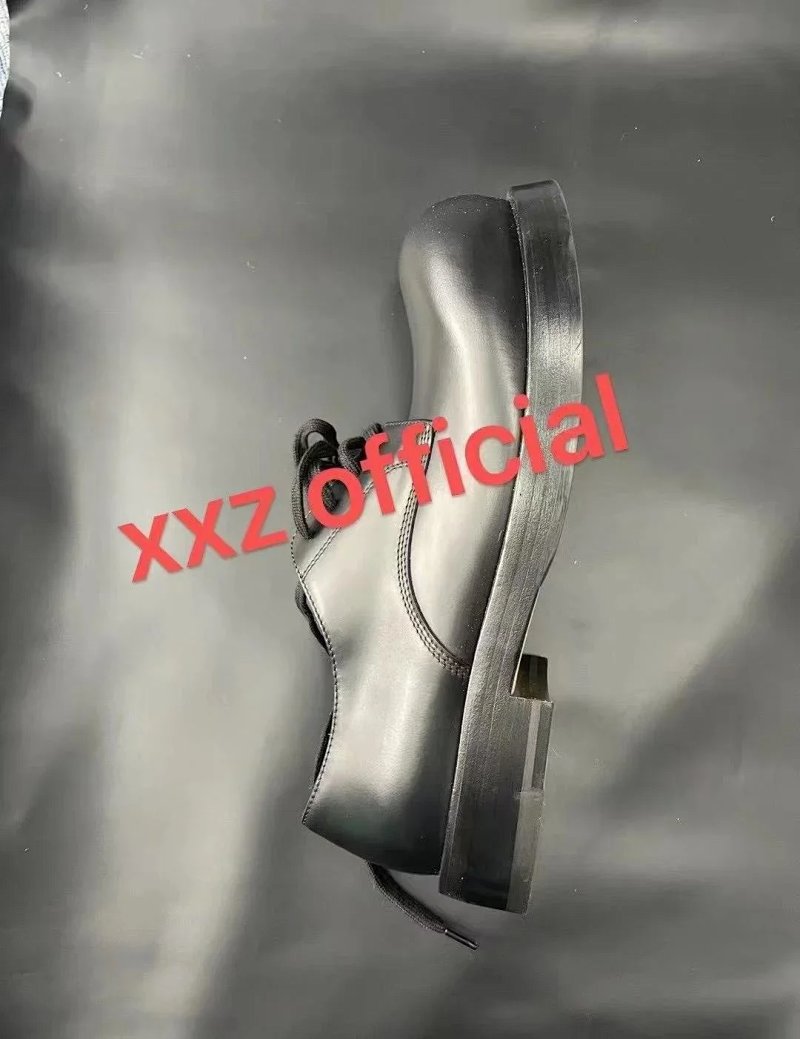 Shoes from EVGA