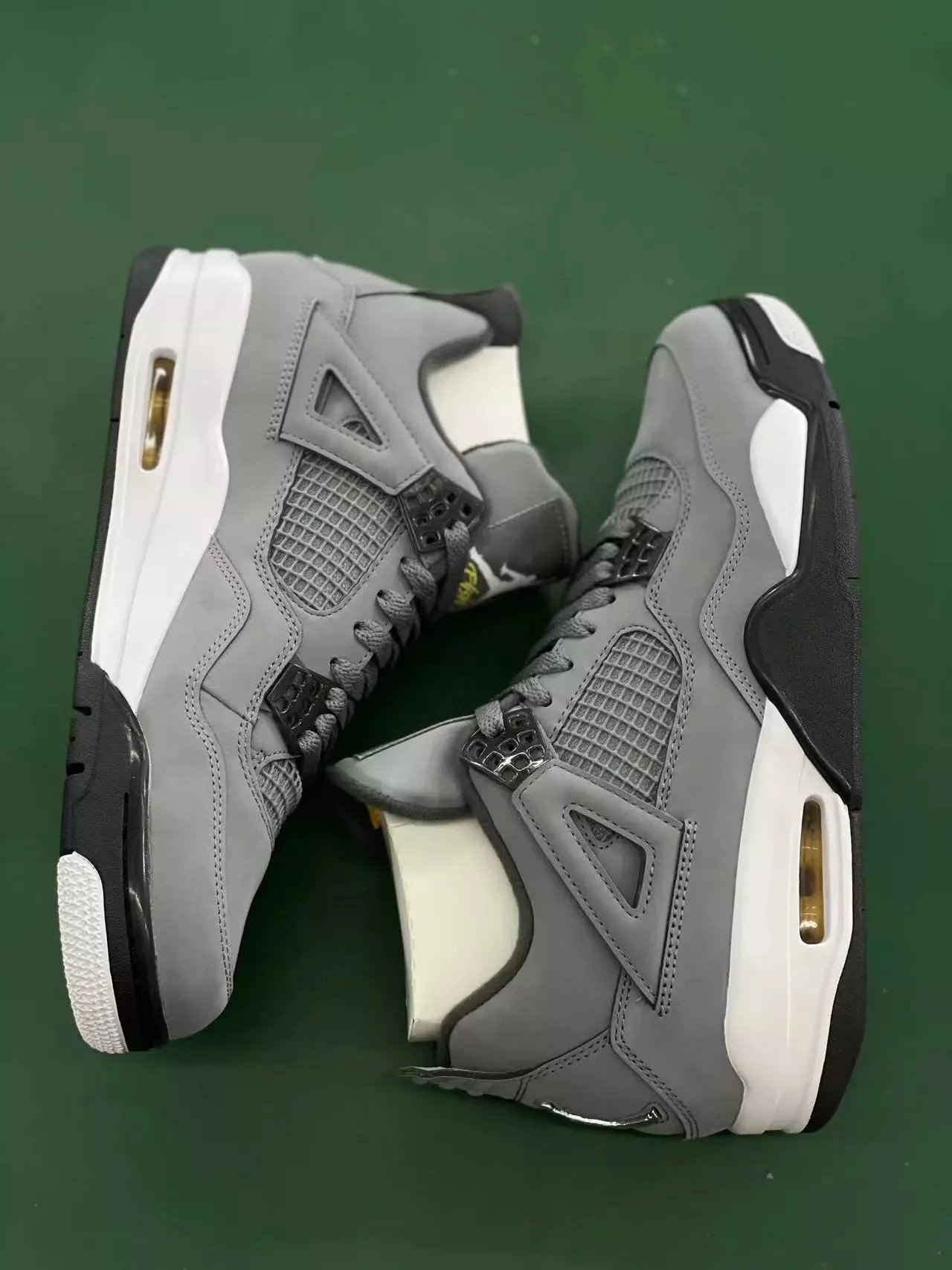 Jordan 4 Vivid Sulfur [R1 BATCH] foto 6