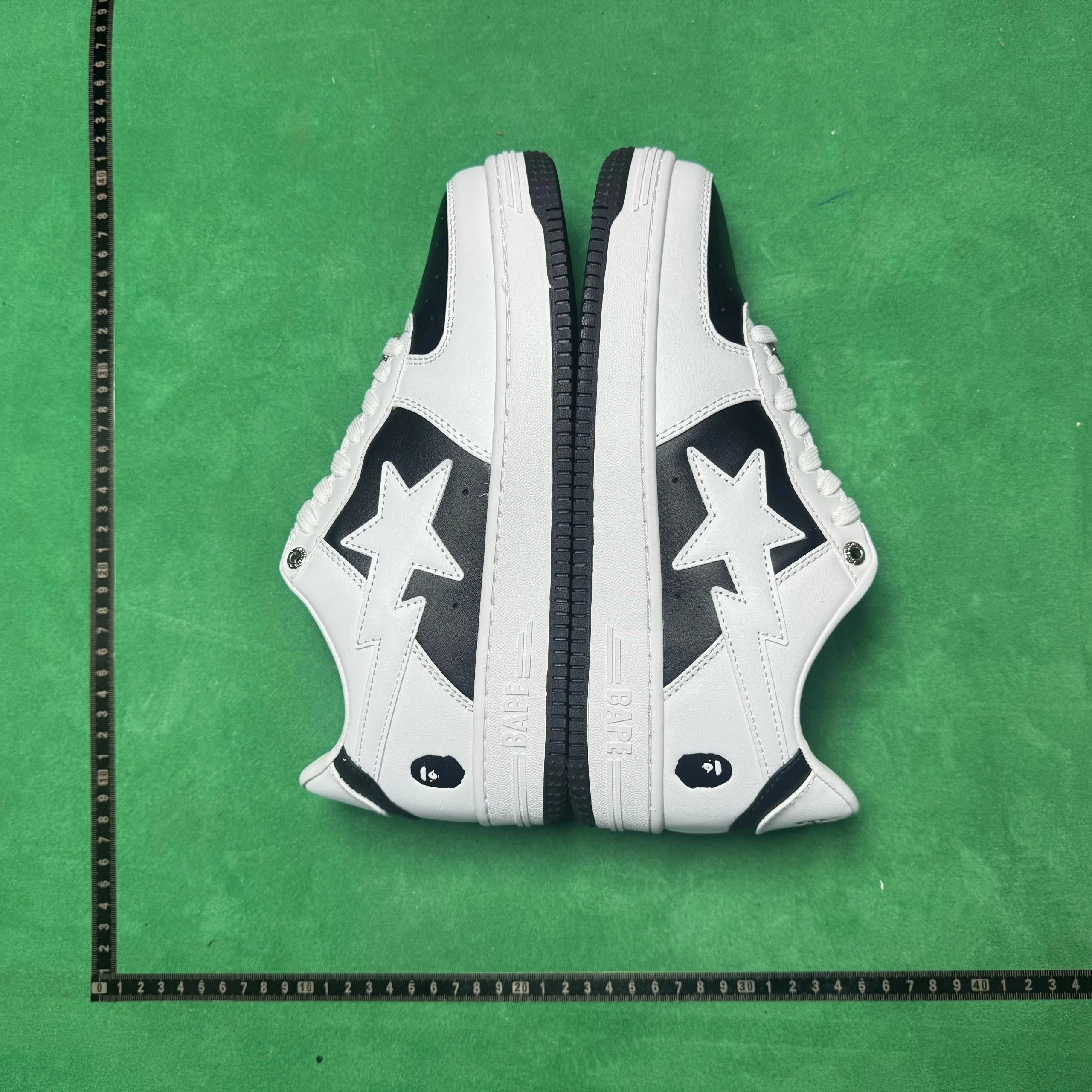 No. 5 white and black 291 328
