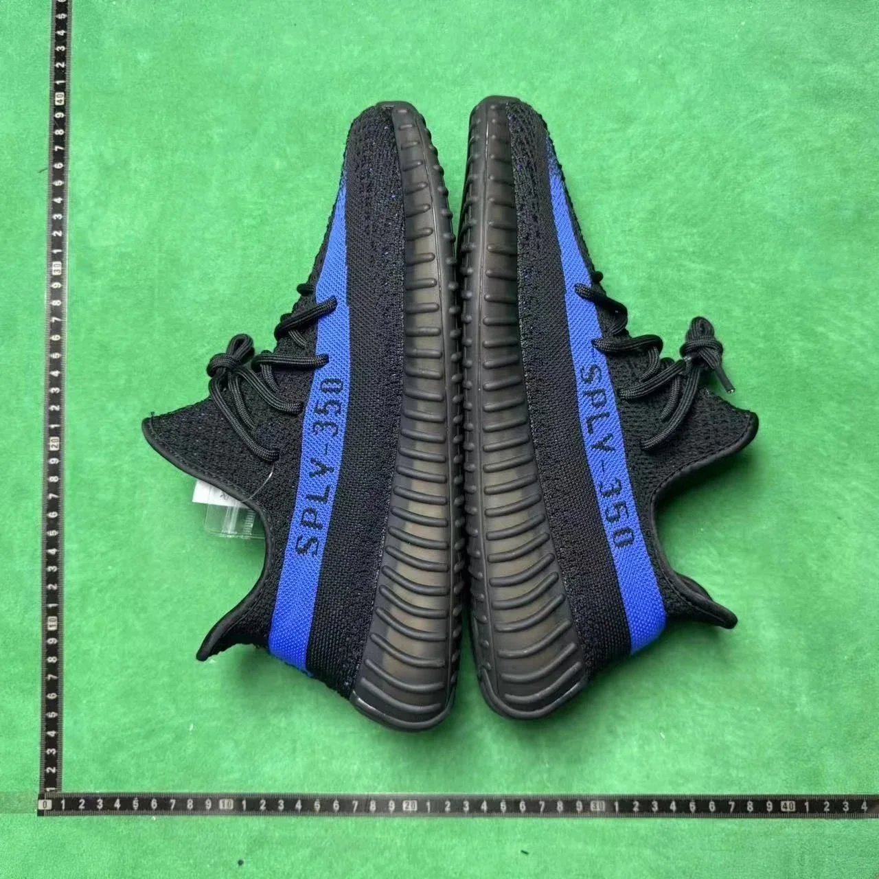 No. 7 Black and Blue GY7164