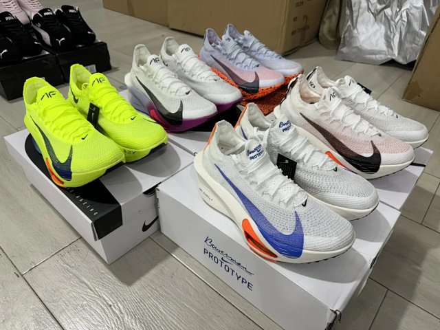 NiKe Air Zoom Alphafly N: seller detail photo 1