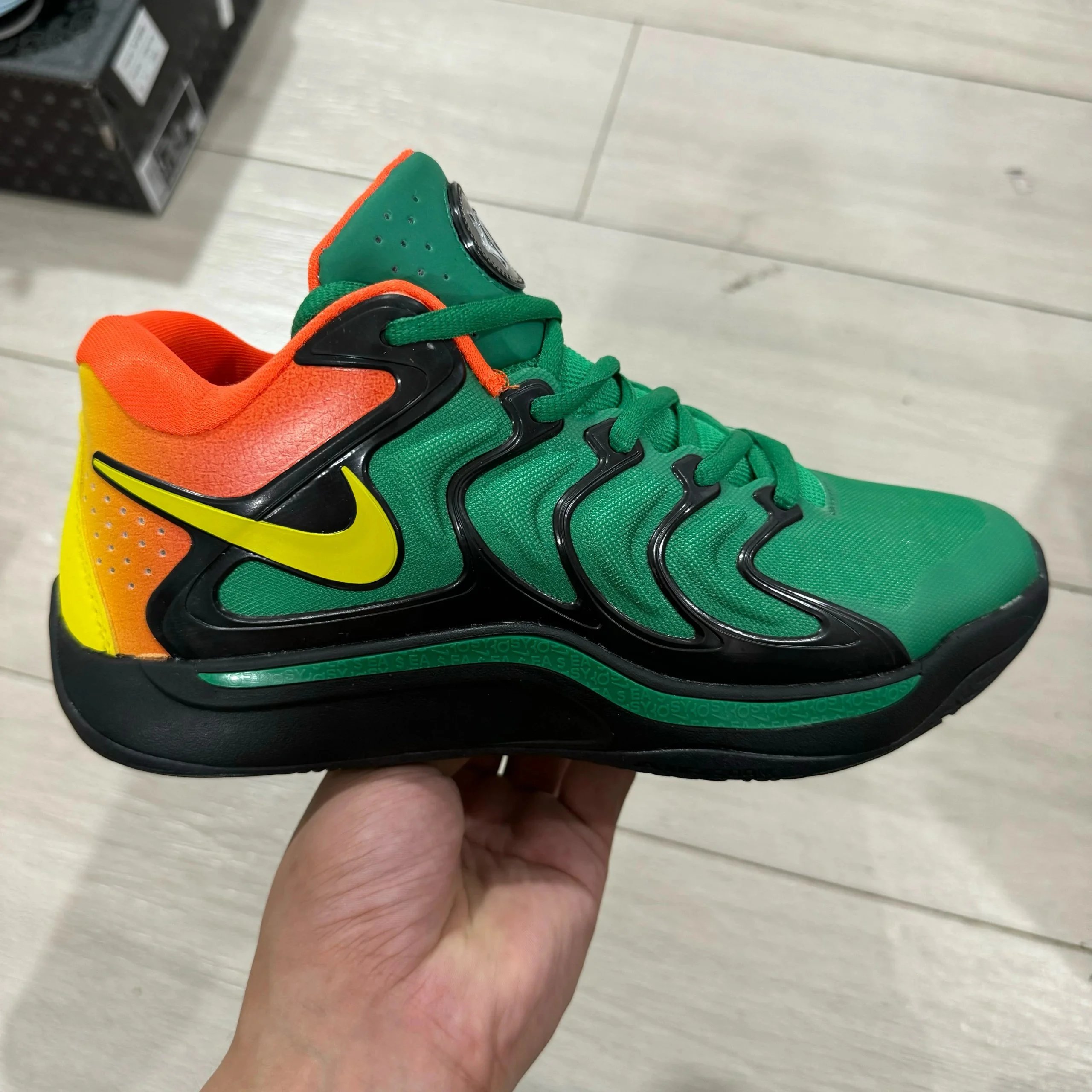 Basketball Shoes KD 17 — Yellow green colorway — USFans Spreadsheet photo