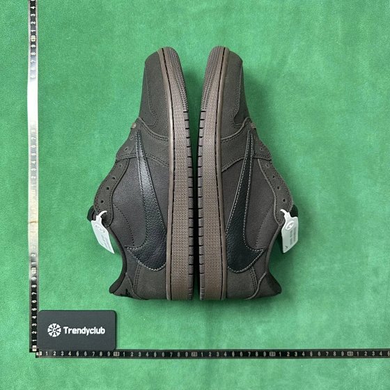 Air Jordan 1 Retro Low OG SP 'Travis Scott - Velvet Brown'