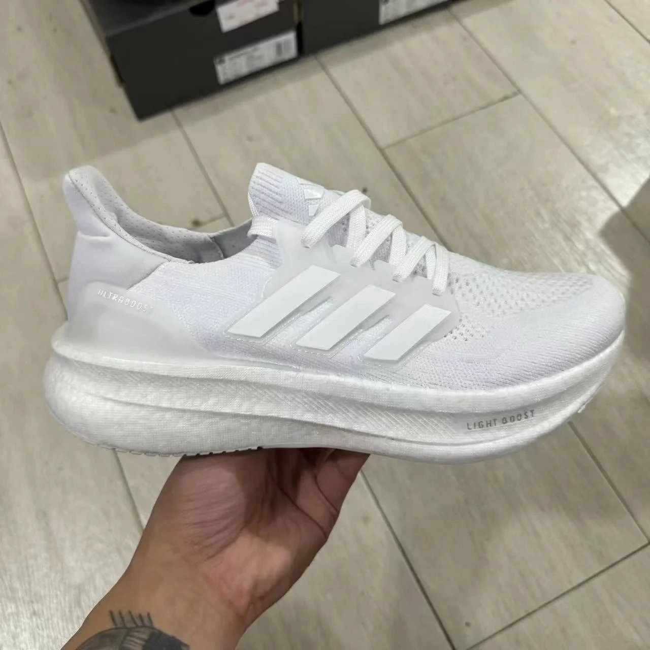 Adidas UltraBoost V2 2