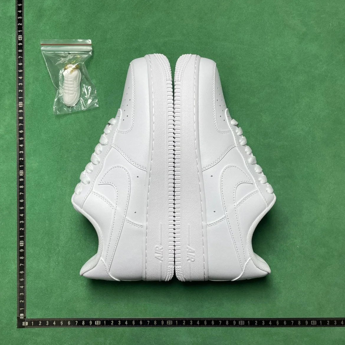 DC Three White