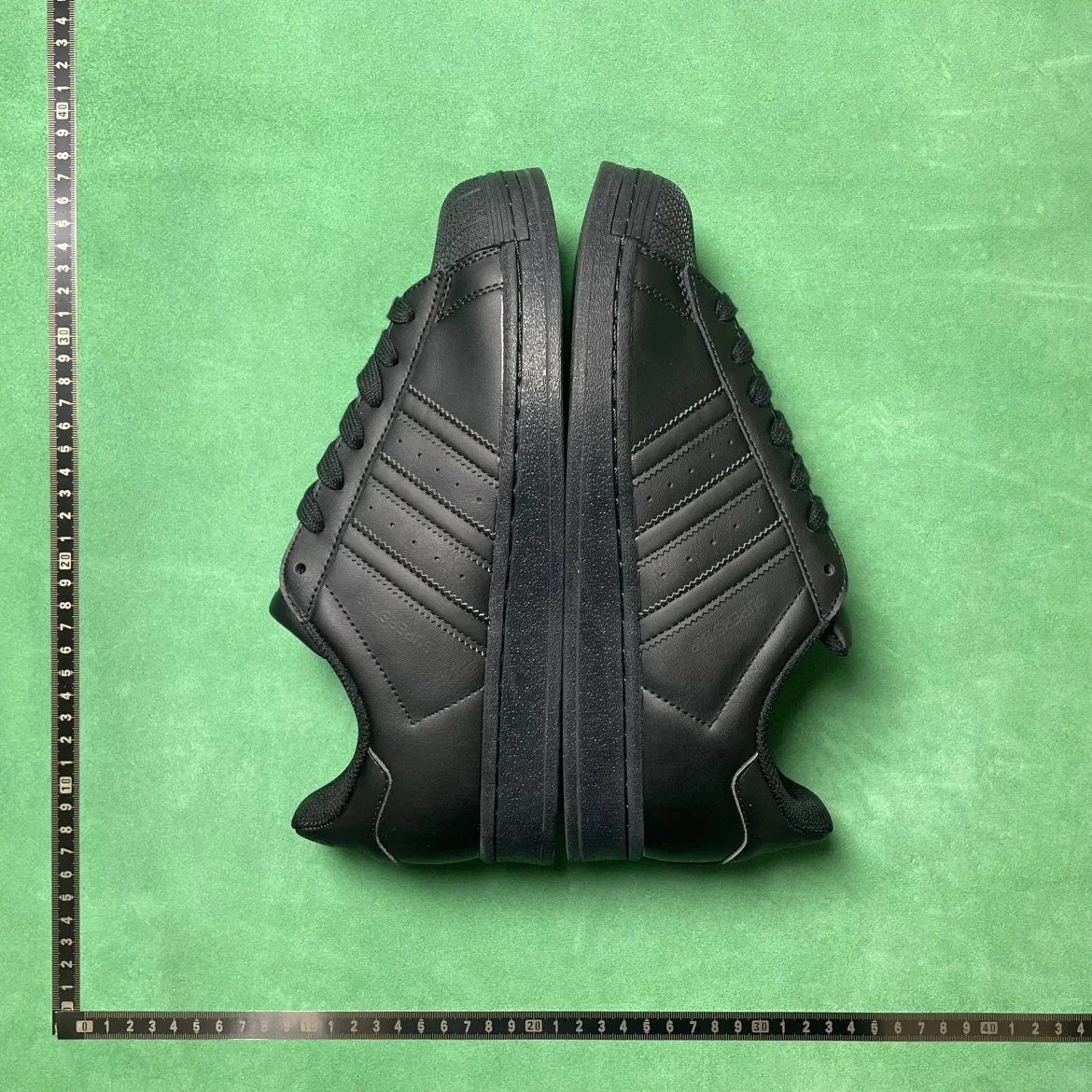 7DC Low Top Casual Shoe