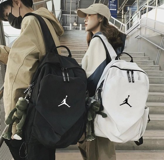 (Buyer's message notes color and size) Dan men's and women's backpack AJ sports backpack outdoor travel computer bag student backpack the most beautiful backpack! (Without hanging accessories) Fashionable and avant-garde, suitable for adult back travel