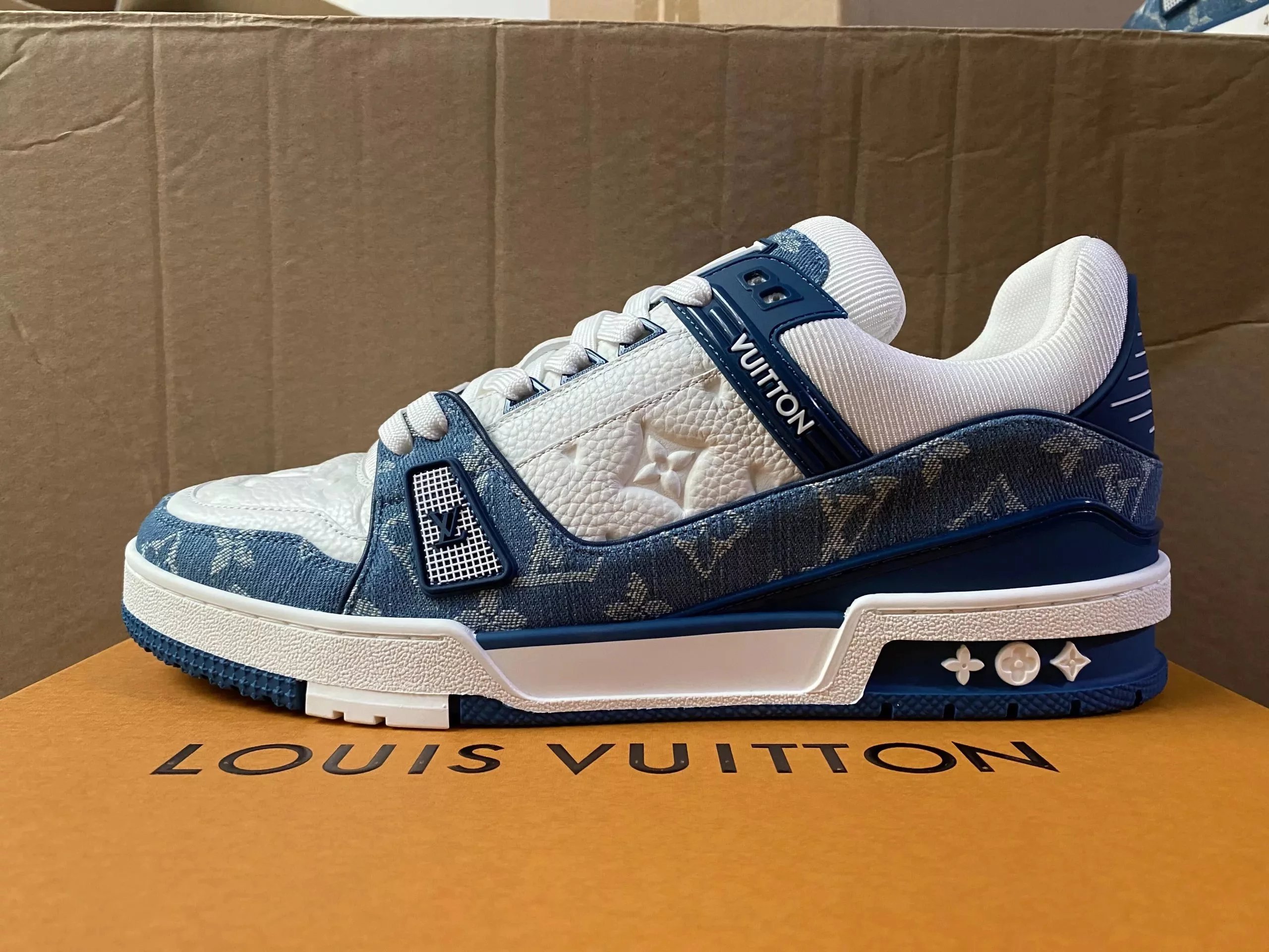 blue and white print