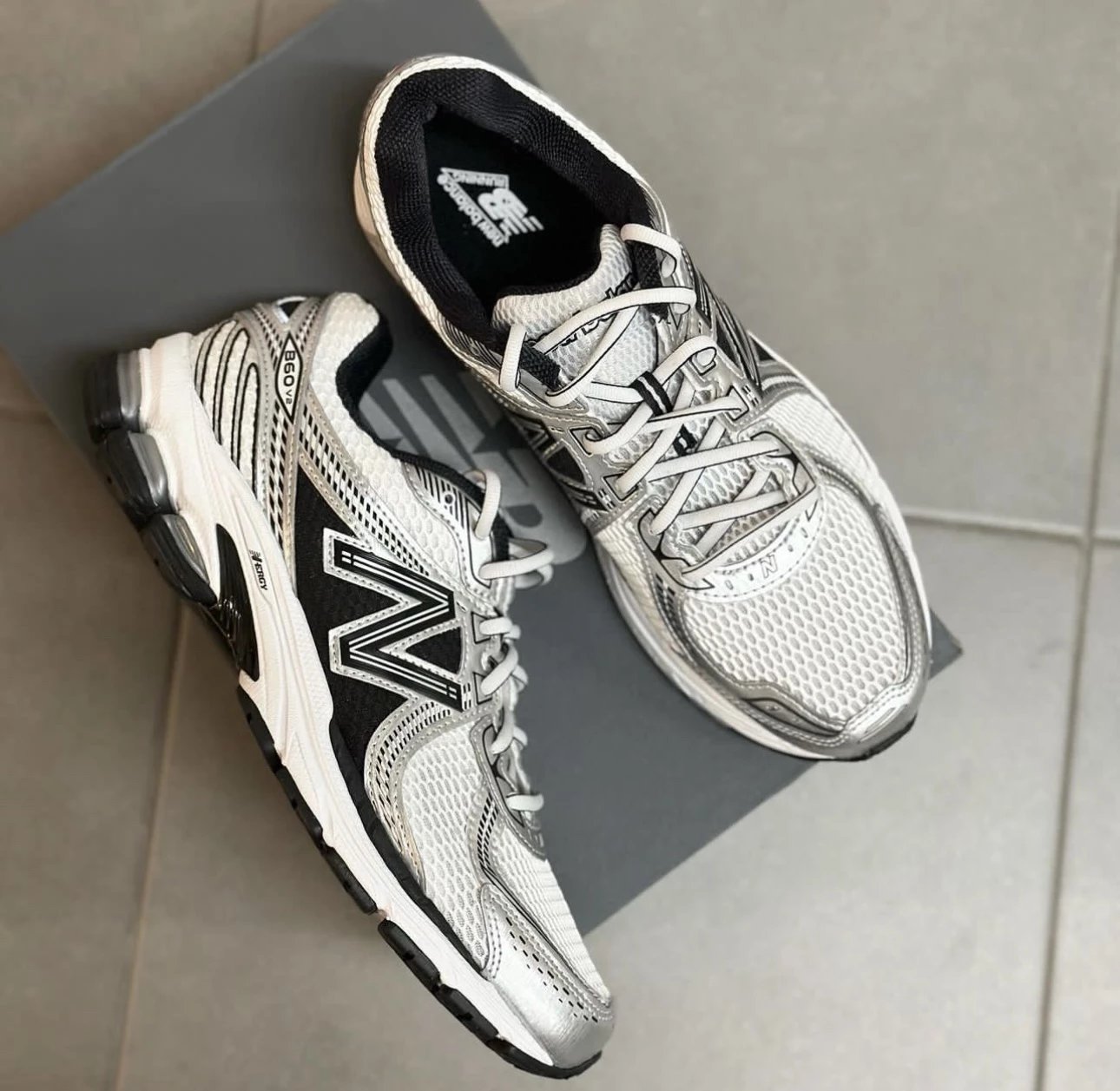 Silver Gray ML860XD