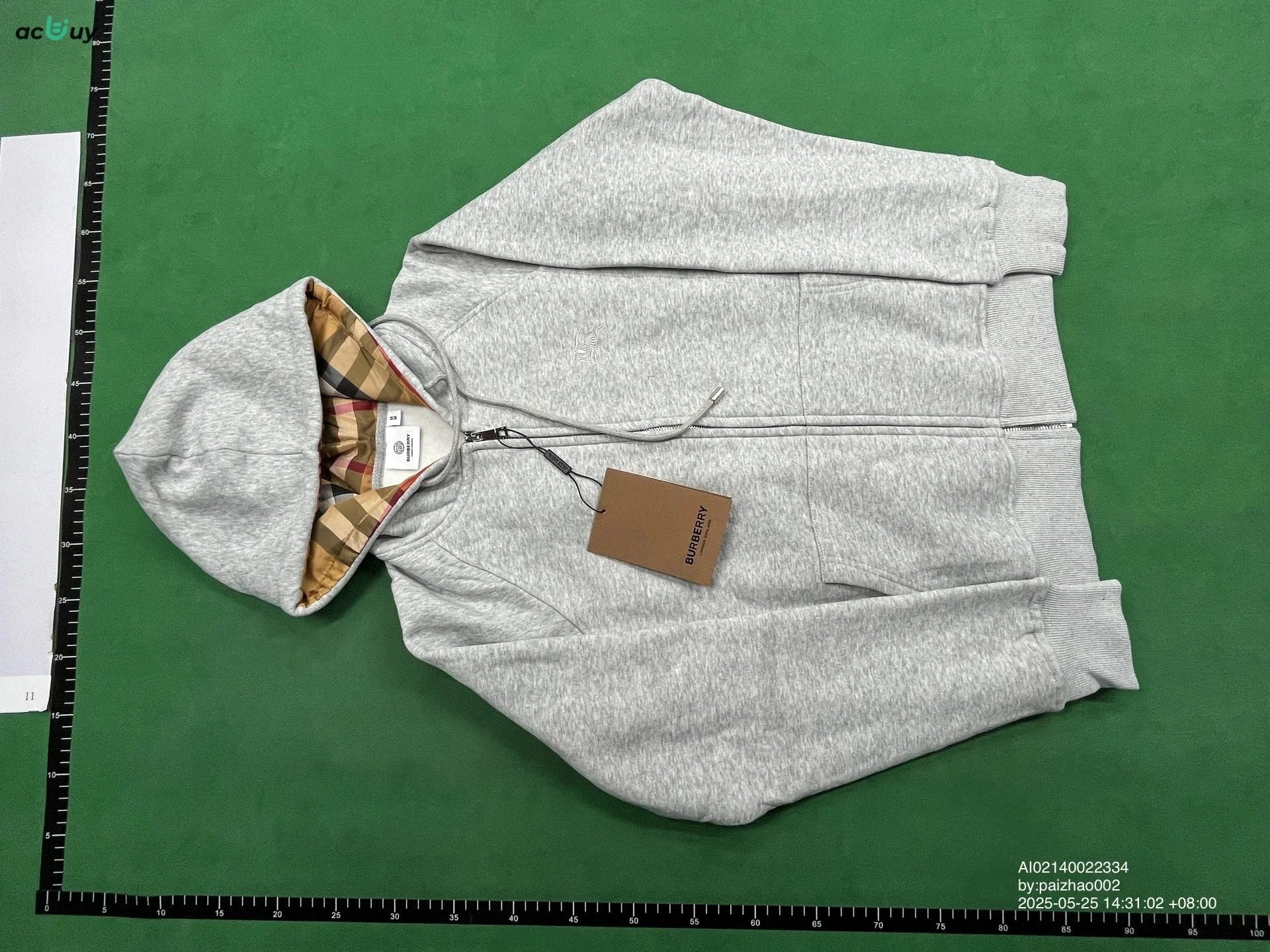 Light gray (with logo)