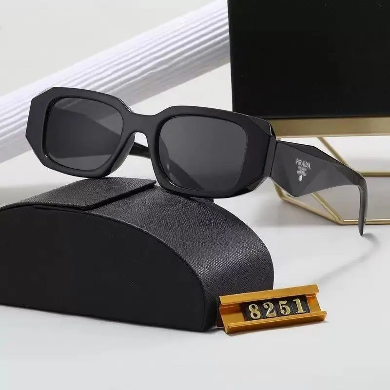 Cat-Eye Small-Frame Retro Sunglasses with Premium Feel - MLMLSPTS0707