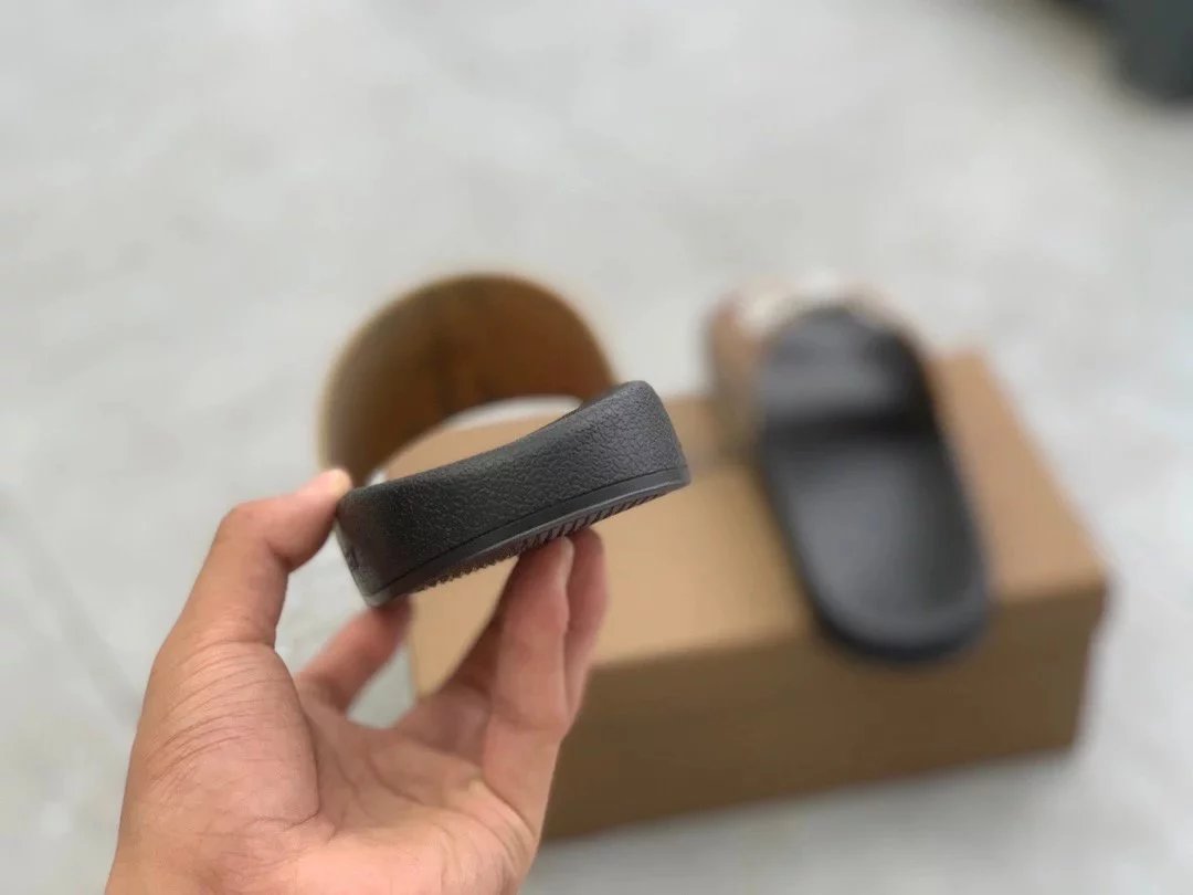 Burberry Check-Strap Slide Sandals Black - 26