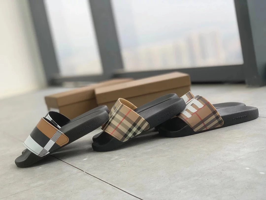 Burberry Check-Strap Slide Sandals Black - 4