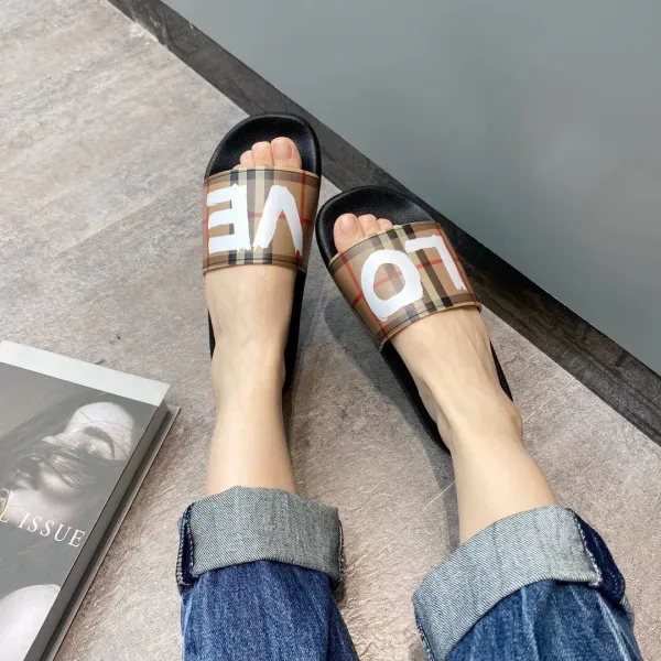 Burberry Check-Strap Slide Sandals Black - 55