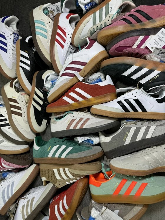 【Factory Clearance Mystery Box/Self-Select Size/Random Color/All German Training Style】Extensive Color Palette ad Samba German Training Original Gazelle Indoor Unisex Retro Low-Top Shoes Suede Sneakers Casual Shoes