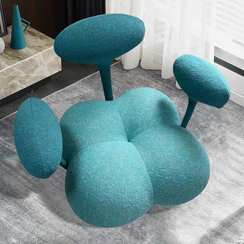 Lrregular-Shaped Balloon Butt Chair
