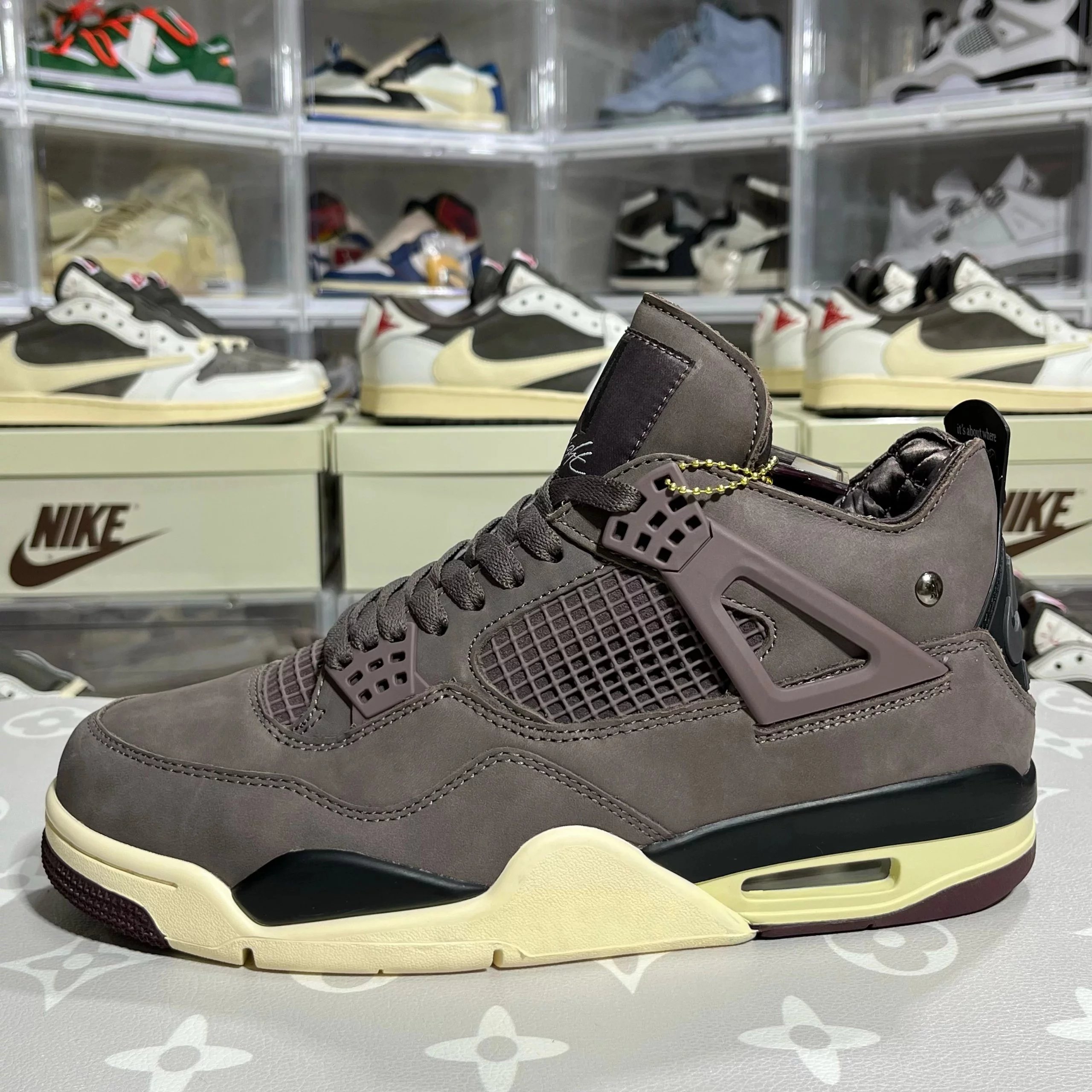 Aj4 Co branded Wine Red