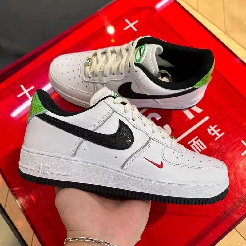 White, Black and Green 40th Anniversary (Pure Original Version)