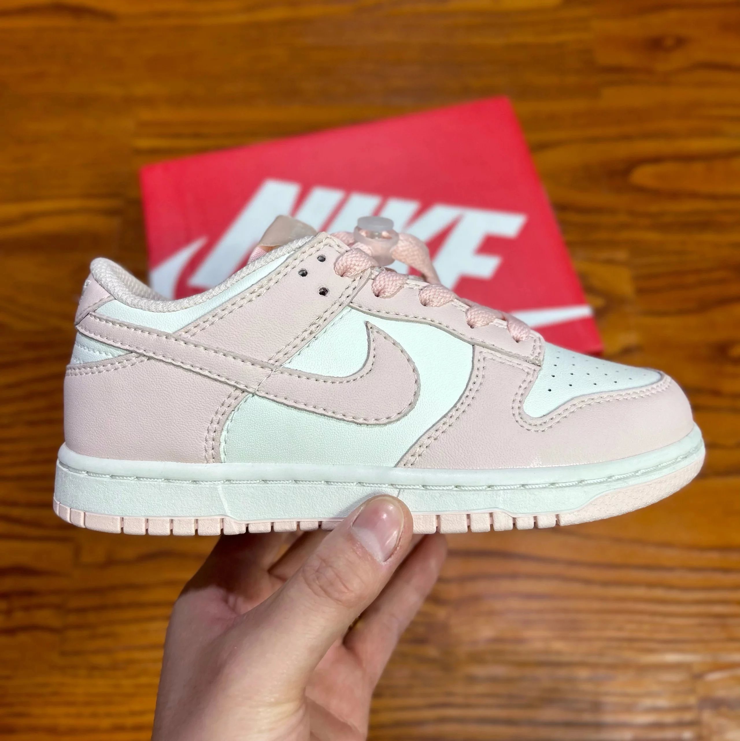 Dunk Pink and White Kids' Shoes