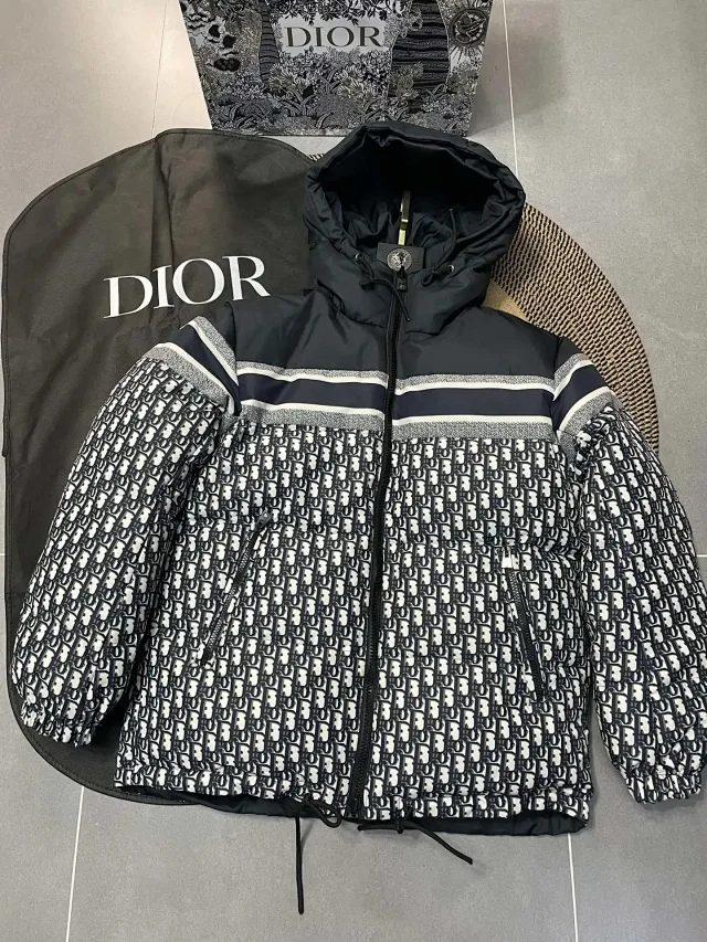 Dior Down Jackets Hooded monogram puffer jacket product detail image 2