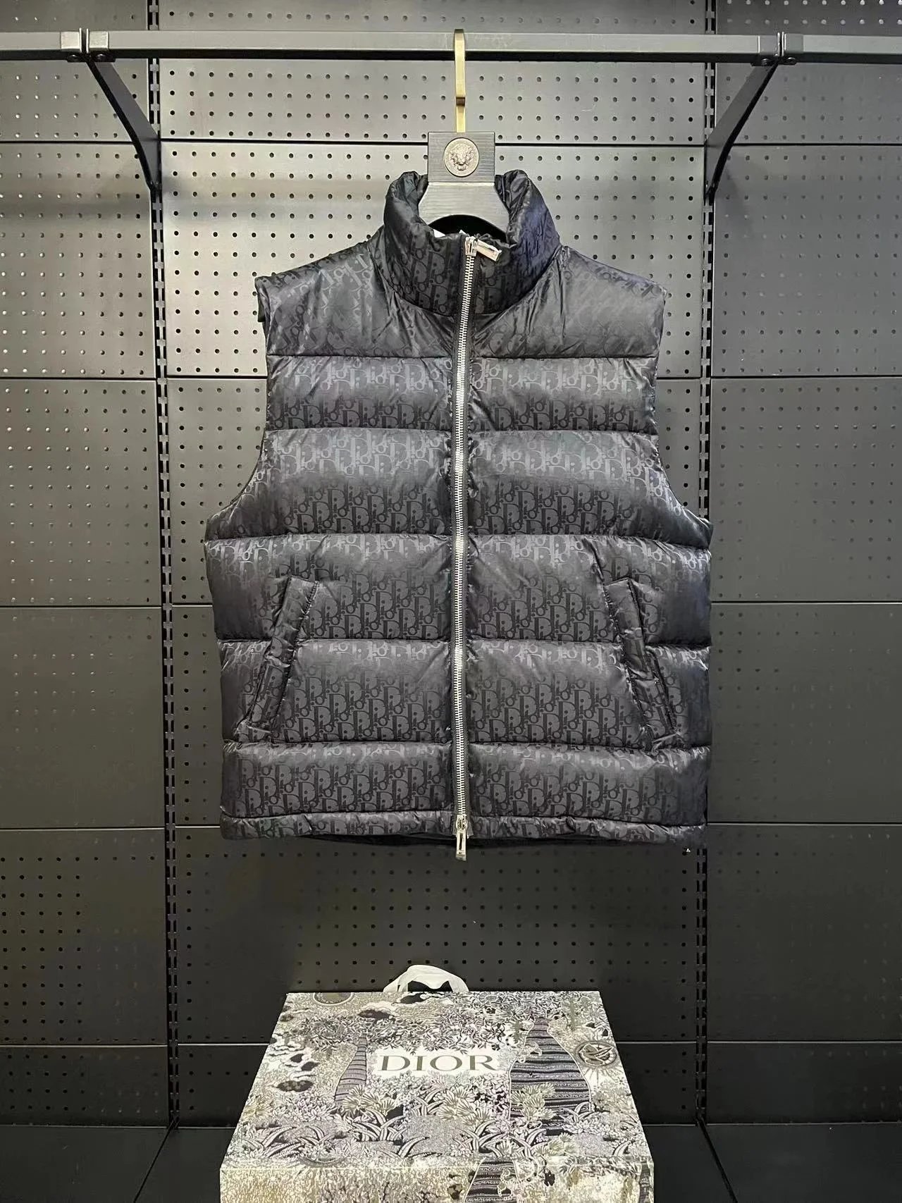 Dior Oblique Print Hooded Down Jacket Navy Multicolor - 6