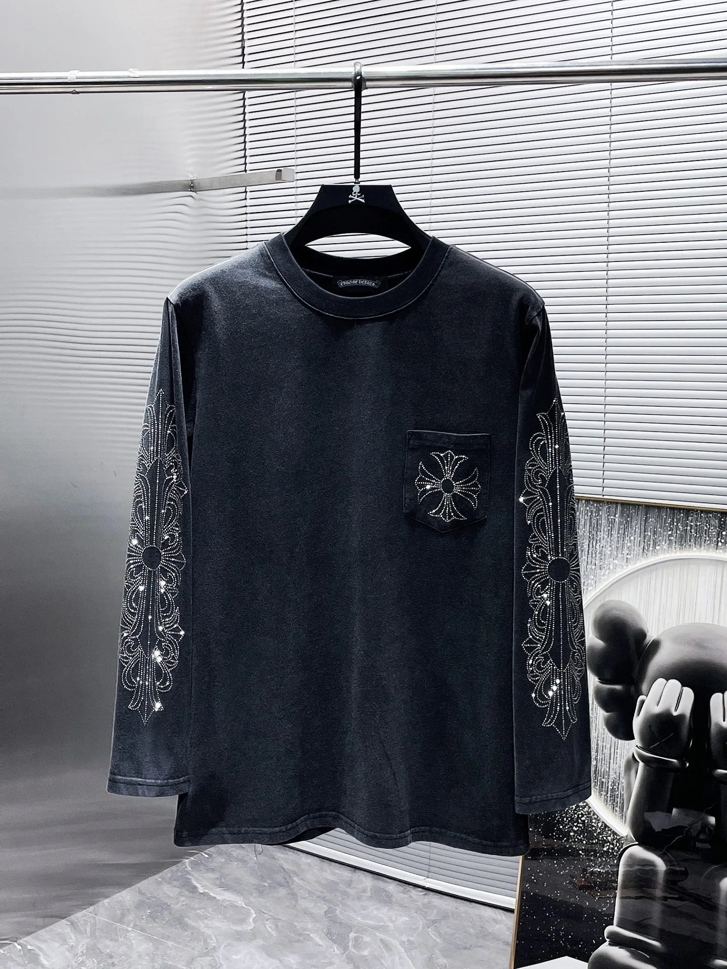 Trendy Black Long Sleeve T-Shi
