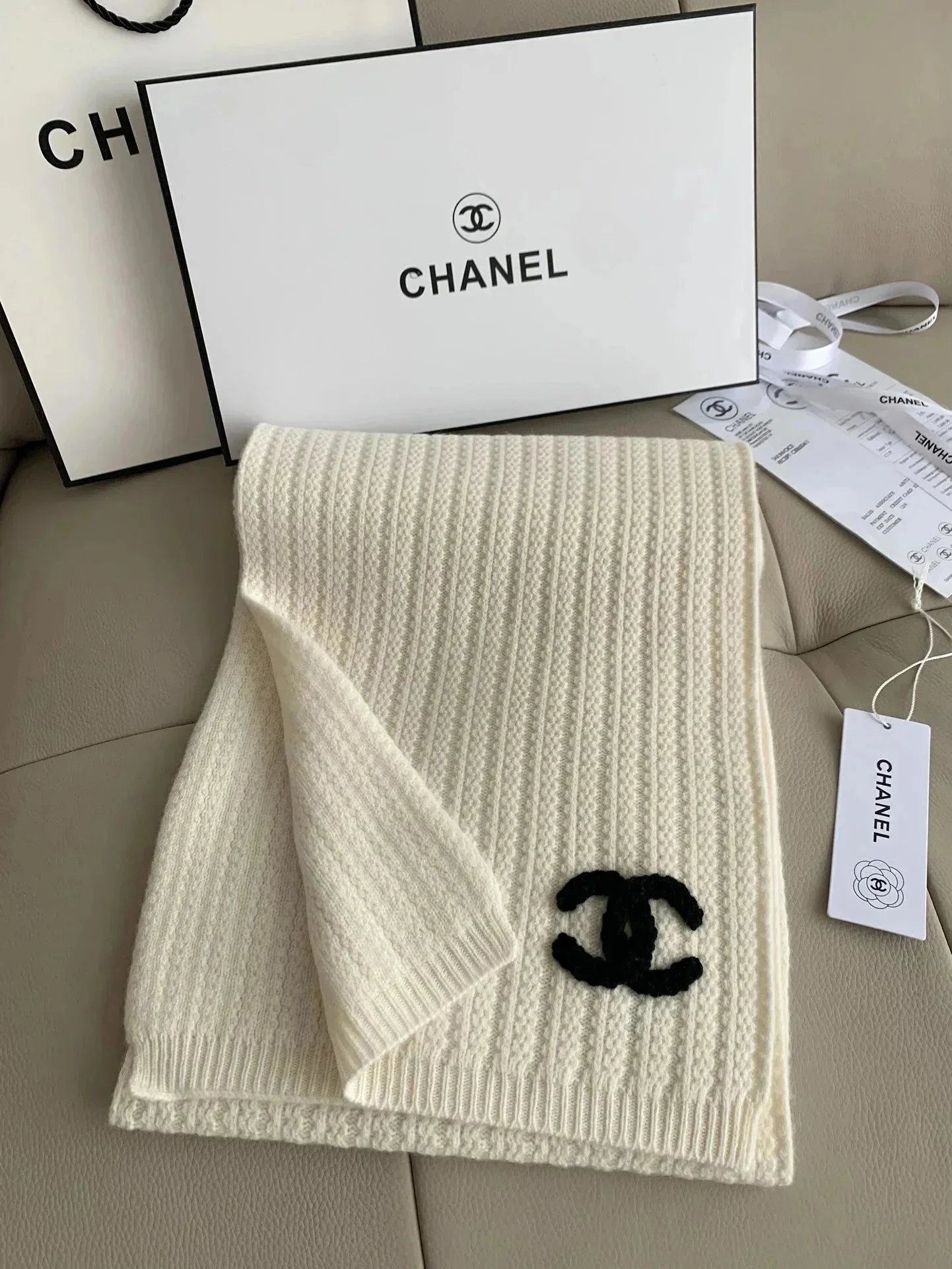 Product view 23