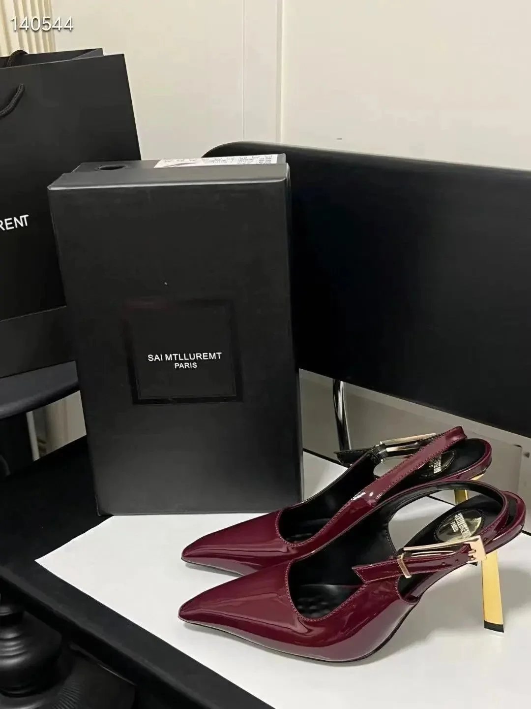 Product view 12
