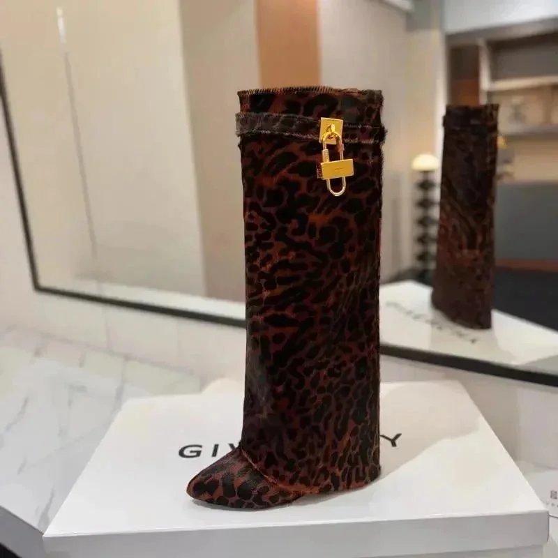 Product view 16