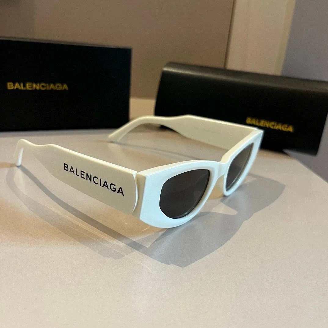 Product view 18