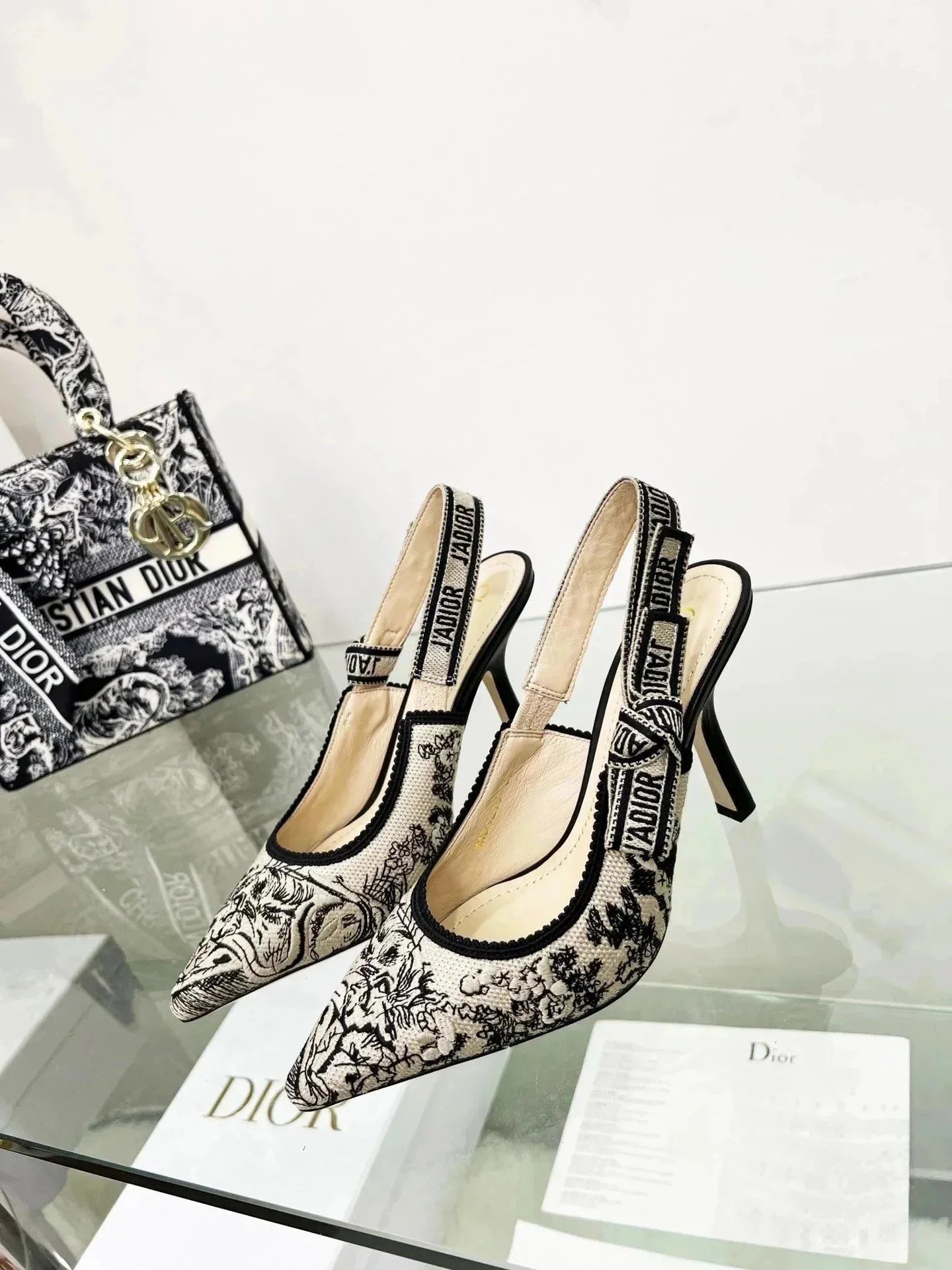Product view 35