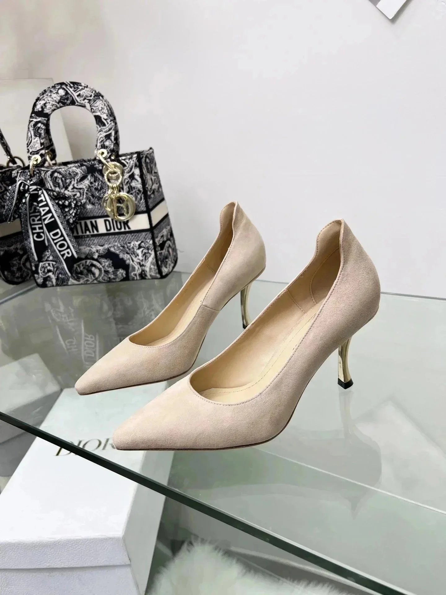 Product view 24
