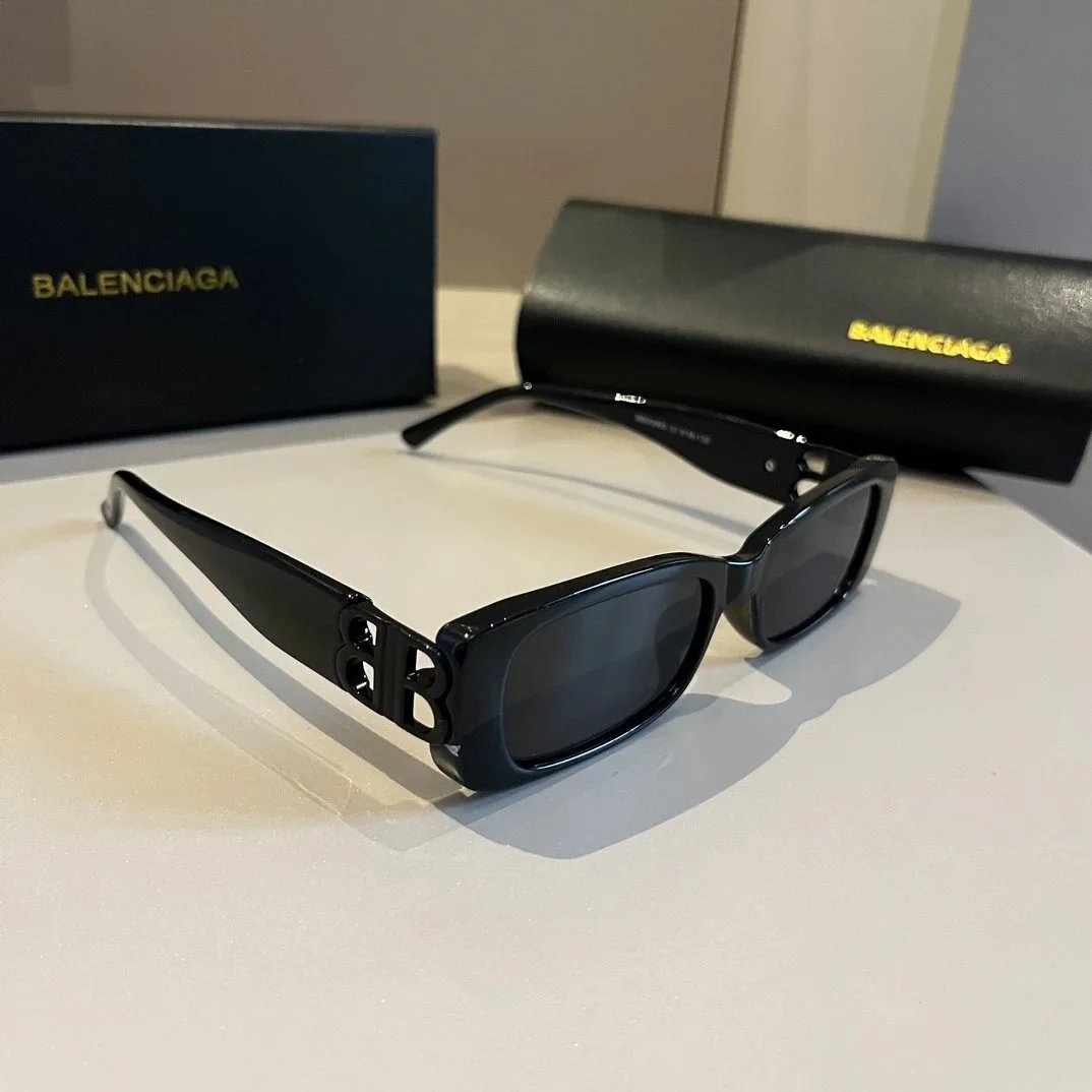 Product view 16