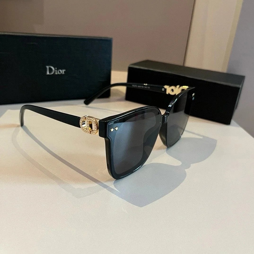 Dior Eyewear Assorted optical and square-frame styles — 14