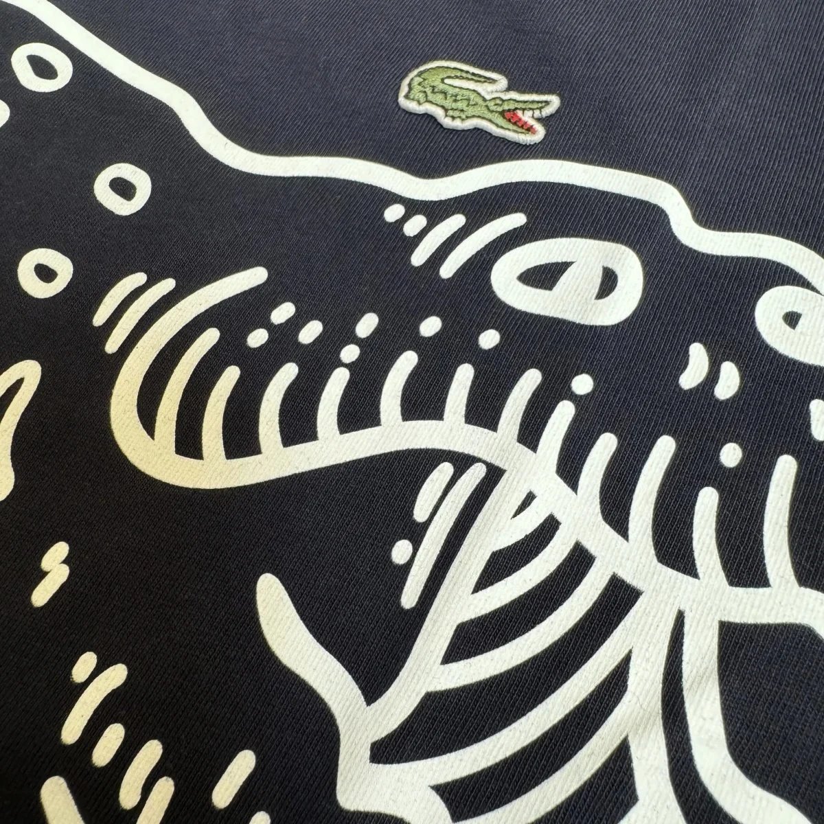 Lacoste Crocodile Graphic Print White T-Shirt - 6