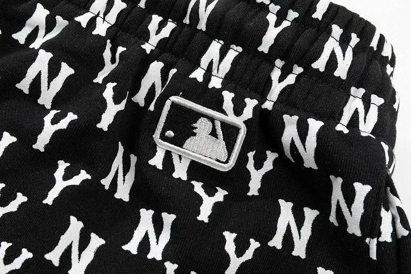 New York Yankees x MLB All-Over Logo Print Black T-Shirt - 10