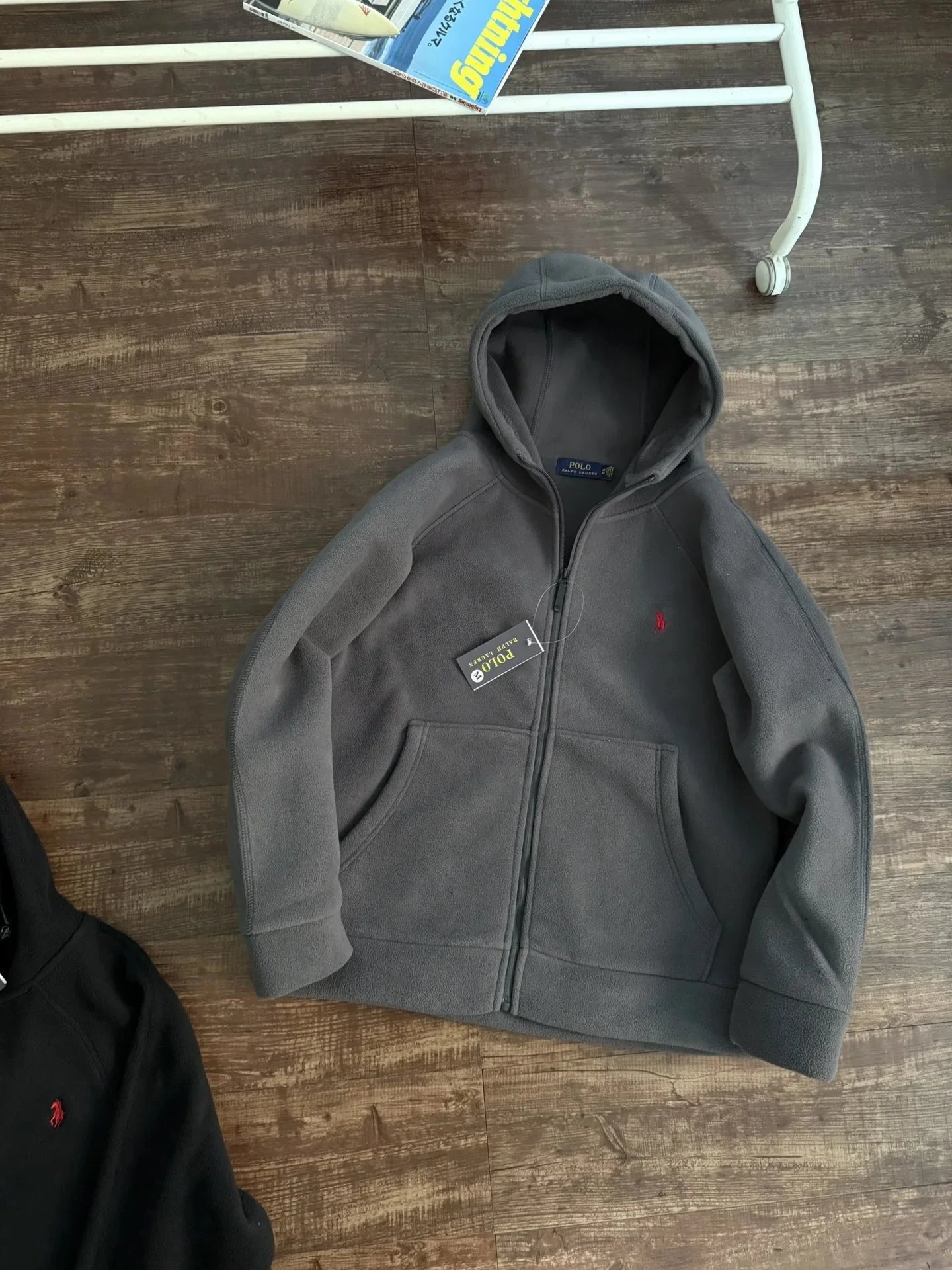 Product view 32
